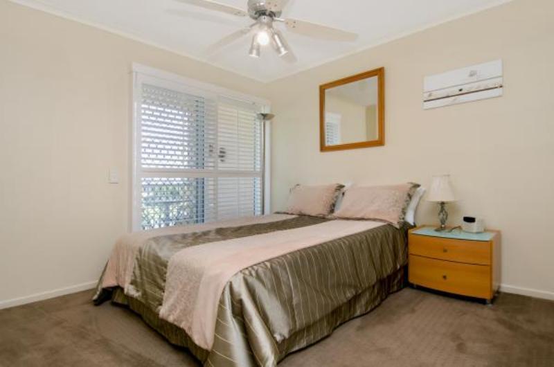Surfside On The Beach Buddina Exterior foto
