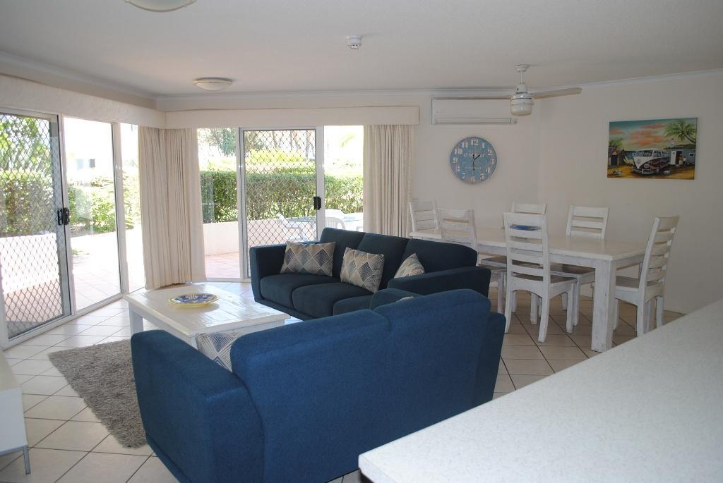 Surfside On The Beach Buddina Exterior foto