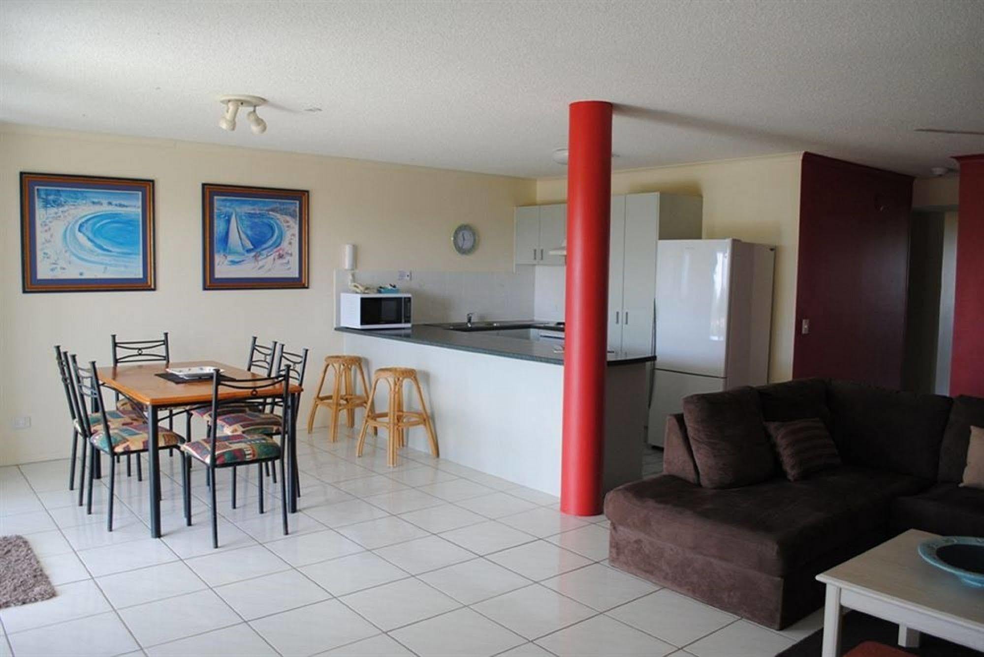 Surfside On The Beach Buddina Exterior foto
